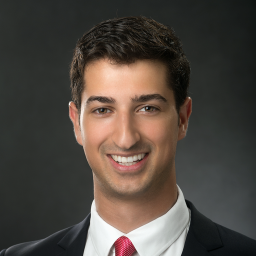 Nicholas Makarov's headshot